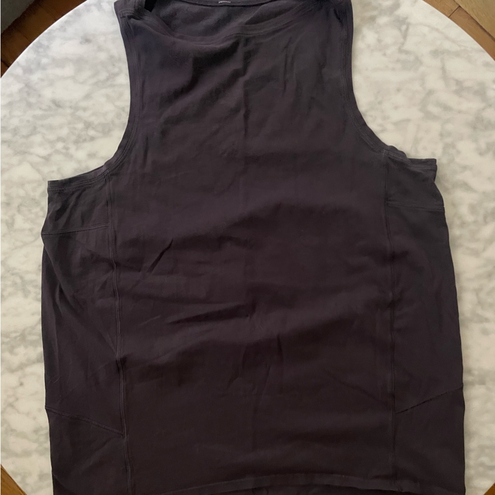 Lululemon - purple - size 8